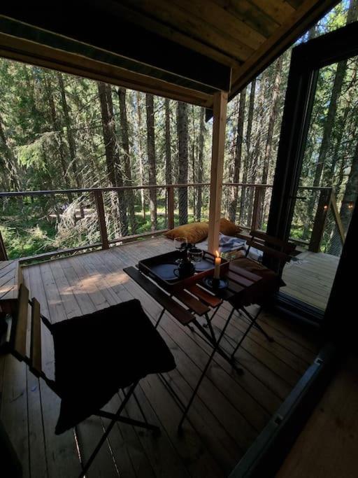 Treetop Ekne - Hytte I Skogen Med Hengebru Levanger Exterior foto